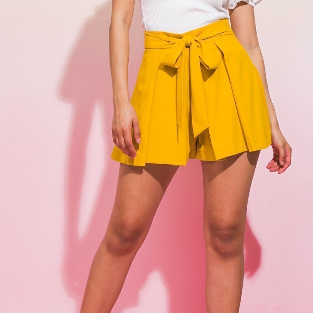 𝅺flying Tomato Women's Yellow High Rise Woven Shorts